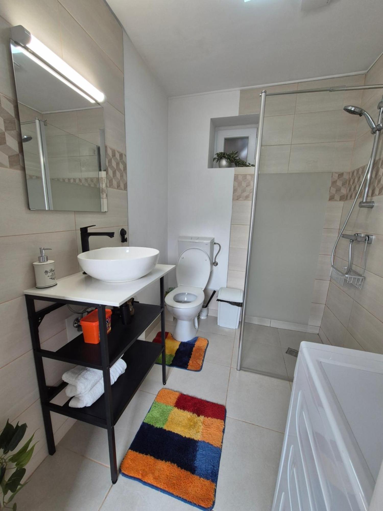 Villa Casa Joy à Rîşnov Extérieur photo